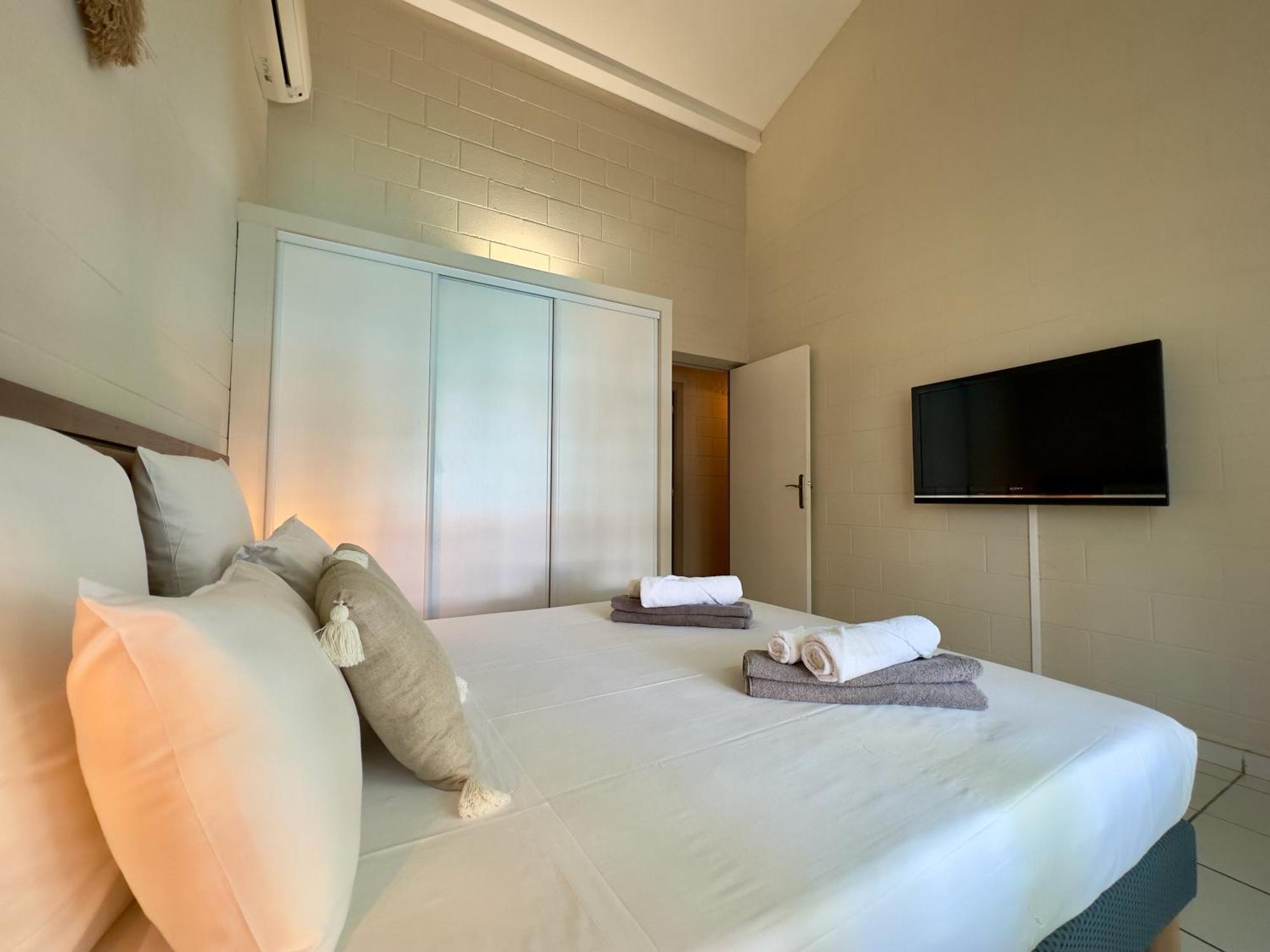 Maldives - Villa Avec Piscine En Plein Coeur De L Hermitage サンジルレバン エクステリア 写真