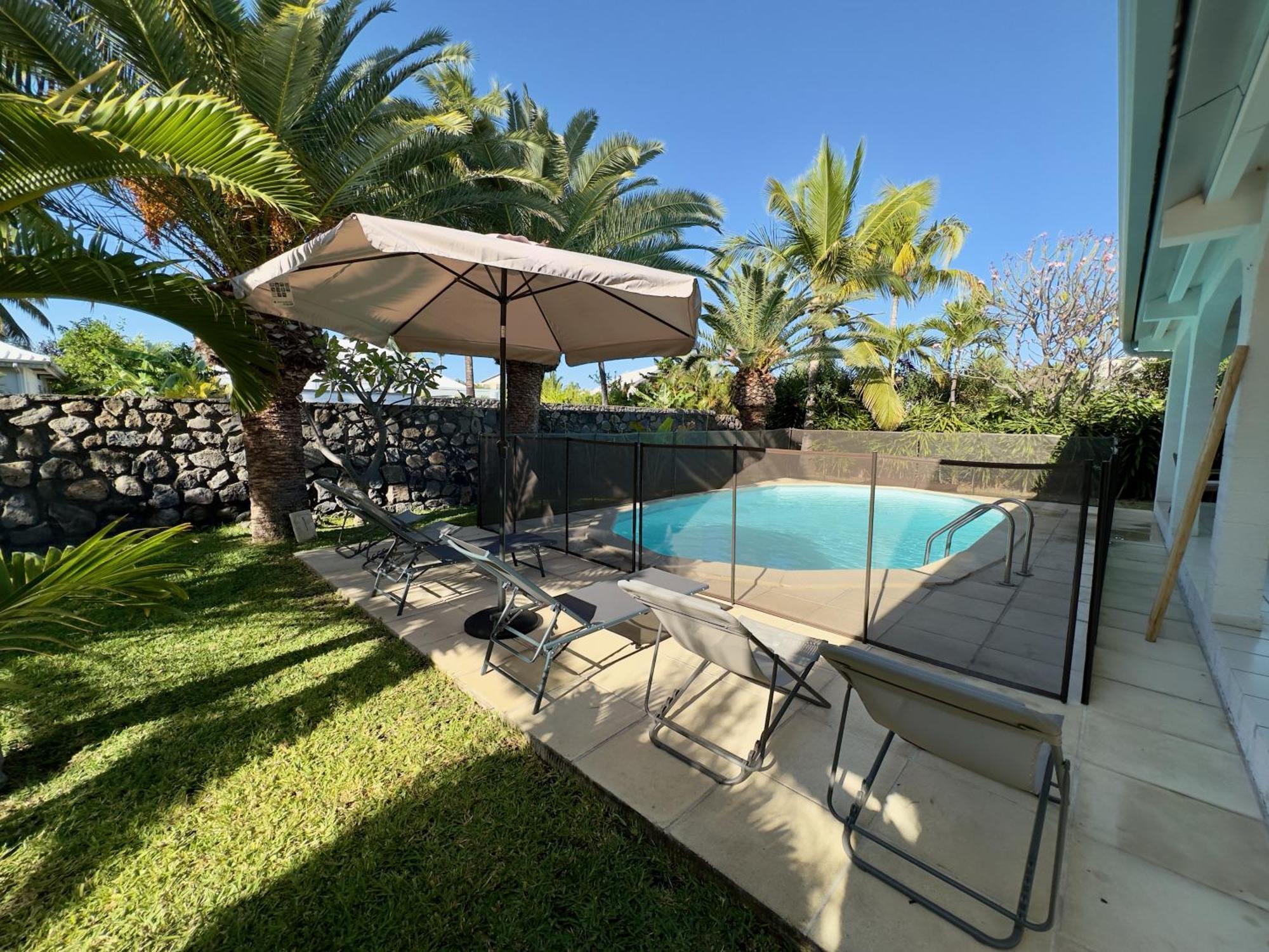 Maldives - Villa Avec Piscine En Plein Coeur De L Hermitage サンジルレバン エクステリア 写真